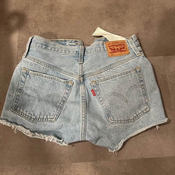 Vintage levis shorts - Picture 3 of 4